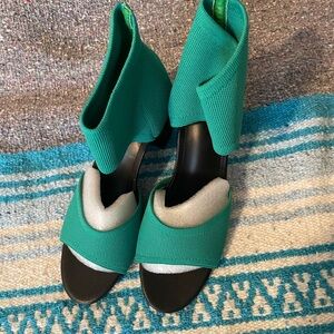 Green shoes from SHEIN NWOT- 7.5 size